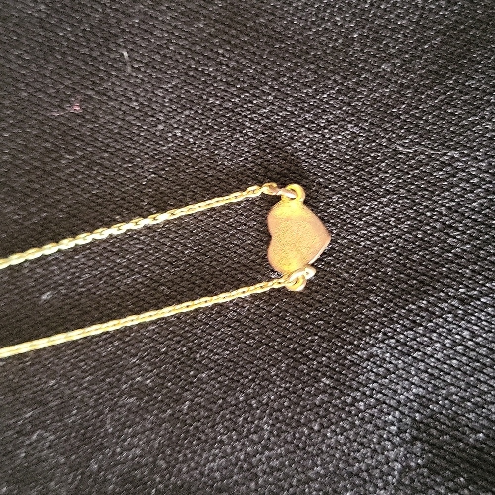 **Removing 8/29** Gold Heart Pendant Necklace - Picture 4 of 4